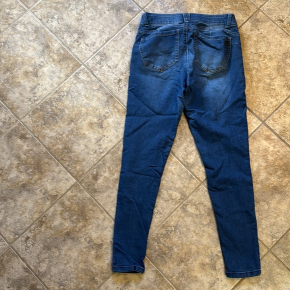 Democracy “Ab”solution jeans - Picture 3 of 3
